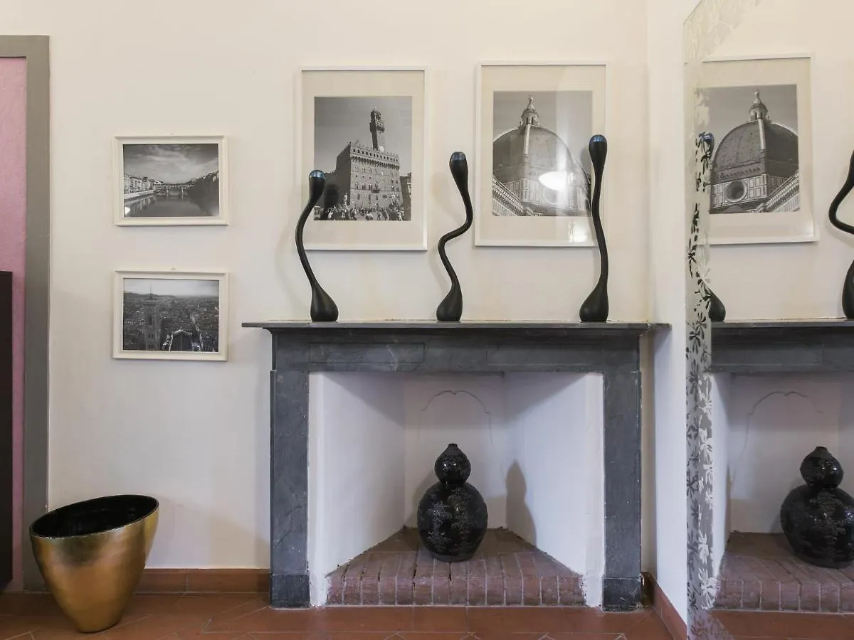 Apartment Palazzo Terme By Halldis Florence Italy